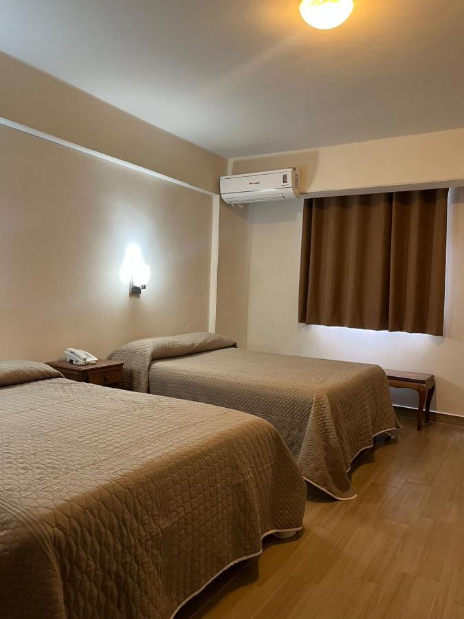 Hotel Lorena Los Mochis Extérieur photo